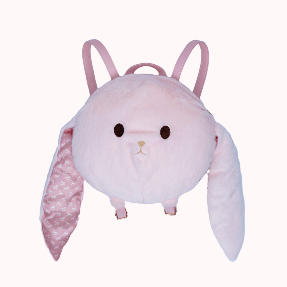 LolaBunnBackpack.png